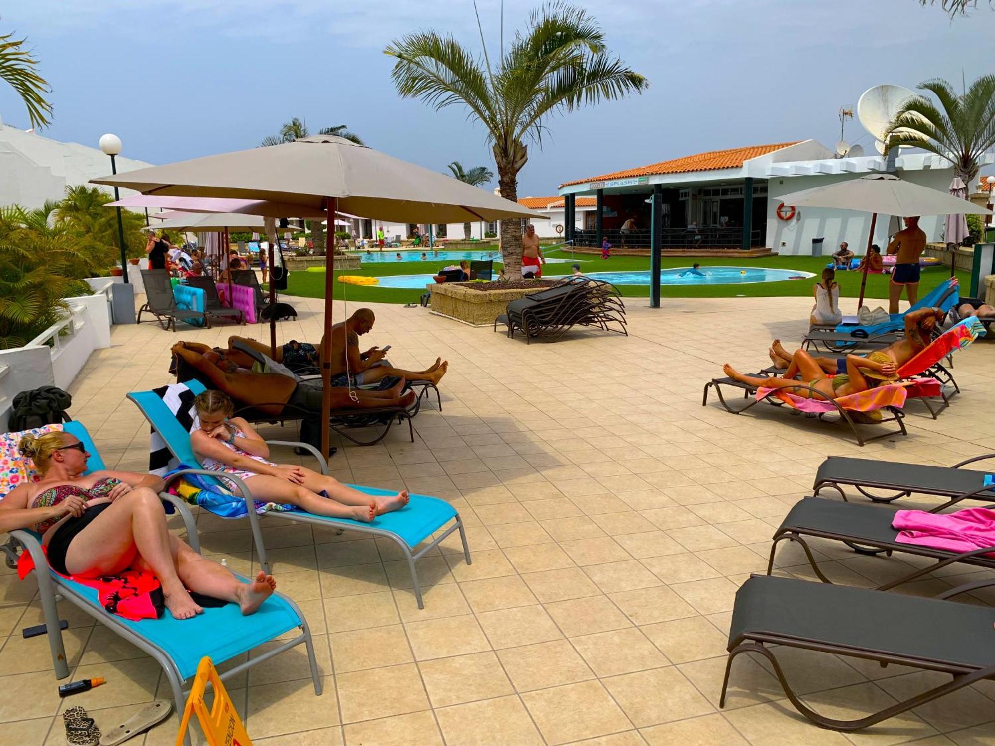 Ocean Breeze And Seaview Resort Costa Adeje  ภายนอก รูปภาพ